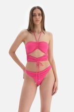 Dagi Kadın Bralet, Örme