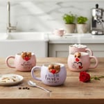 Deconox 3D Sarkan Capybara Figürlü Porselen Kupa - 420 ml Büyük Boy Kaliteli Porselen Bardak - 4 Farklı Modelden Biri (Sürpriz/Asorti) - Sevimli Hayvanlı Hediyelik Mug