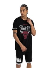 DeFacto DeFactoFit NBA Chicago Bulls Regular Fit Bisiklet Yaka Kısa Kollu Tişört Siyah XS