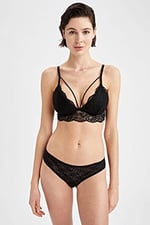 DeFacto Fall in Love Dantelli Pedli Triangle Bralet