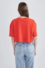 DeFacto Kadın Coool Oversize Fit Kısa Kollu %100 Pamuk Tişört
