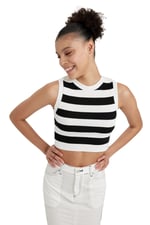 DeFacto Kadın Coool Slim Fit Bisiklet Yaka Çizgili Triko Atlet
