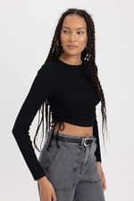 DeFacto Kadın Fitted Basic Uzun Kollu Crop Tişört