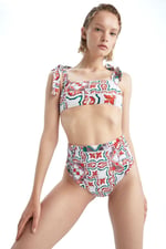 DeFacto Kadın Nefes İstanbul X Defacto Regular Fit Desenli Bikini Altı