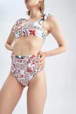 DeFacto Kadın Nefes İstanbul X Defacto Regular Fit Desenli Bikini Altı