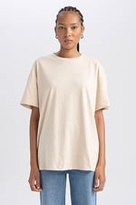 DeFacto Kadın Oversize Fit Bisiklet Yaka Kısa Kollu Tişört