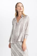 DeFacto Kadın Oversize Fit Gömlek Yaka Saten Uzun Kollu Gömlek