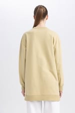 DeFacto Kadın Regular Fit Bisiklet Yaka İşlemeli Sweatshirt Kumaşı Sweatshirt Tunik