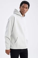 DeFacto Oversize Fit Kapüşonlu Kanguru Cepli İçi Yumuşak Tüylü Sweatshirt