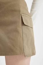 DeFacto Regular Fit Normal Bel Kargo Cepli Gabardin Şort Etek, 36, D4991AX24AU, Haki-KH474, Kadın