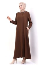 Derin Store Yaka ve Kol Taşlı Tesettür Ferace 23300-23 Toprak