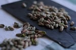 Devlip Erken Hasat (Boz) Çiğ İç Antep Fıstığı, 500 GR, Kilitli (Aç-Kapa) Ambalaj, Vegan