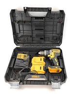 Dewalt DCD796D2/QW Çift Akülü Kömürsüz Profesyonel Darbeli Matkap,18Volt/2.0Ah Li/Ion