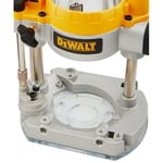 DEWALT Kompakt Yönlendirici için Dalma Tabanı, Pürüzsüz Dalma İnme için Çelik Çubuklar (DNP612)