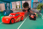 Dickie, 203084028, RC Arabalar Şimşek McQueen Turbo Yarışçısı, 17 cm, Uzaktan Kumandalı Oyuncak Araba, USB Üzerinden Şarj, Lisanslı, RC Cars Lightning McQueen Turbo Racer