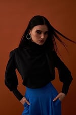 Drape Detaylı Bluz - Siyah