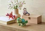 Enesco Jim Shore tarafından Disney Gelenekleri Koleksiyonu Karışık Pascal Bukalemun Heykelci- Taş Reçine El Boyalı Hazırlanmış Kol - Seçenekler: W6.5×H8.2×D4.5cm, W9.5×H13×D7.3cm, W13.8×H19.5×D10cm...