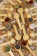 Evonox 12 Adet Bambu Baharat Kaşığı ve Ölçek Kaşığı, Bambu Reçel Bal Kaşığı 12 Adet | Doğal ve Şık 12 Adet Bambu Baharat ve Ölçek Kaşığı Seti - Mutfakta Estetik ve Fonksiyonellik Bir Arada!