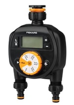 Fiskars 2 çıkışlı zamanlayıcı/zamanlayıcı, tüm standart musluk boyutları için, kolay okunabilir LCD ekran, evrensel boyut, 580 g, siyah/turuncu, 1054792