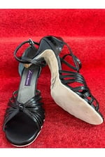 FİYONK TANGO DANS VE SALON AYAKKABISI 8,5 CM 13 PONT KONİ MODEL KAPALI TOPUK