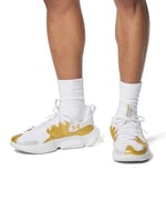 Flow Futr X 3 Erkek Beyaz Basketbol Ayakkabısı 3026630-103