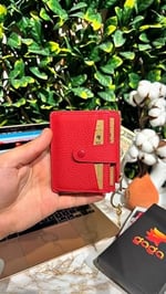 Gaga Deri - Hakiki Deri Erkek-Kadın Fermuarlı,Kancalı Anahtarlıklı Kartlık - Kırmızı,Şıklığı ve İşlevselliği Buluşturan 8 Adet Kart Kapasiteli Erkek-Kadın Deri Kartlık - 10,5 x 9 cm