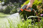 Gardena Comfort temizleme şırıngası: Temizlik ve püskürtme için su püskürtücü, darbe tetikleyici ve sürekli kilitleme, dona karşı dayanıklı (18303-20)