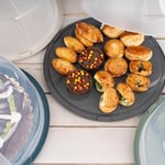 Geçmeli Kilitli, Kapaklı ve Saplı Yaş Pasta, Kek Taşıyıcı, Mutfak Saklama İçin Yuvarlak Fanus, BPA İçermeyen Kek Fanusu, Börek, Çörek Saklama Kabı, Cupcake, Turta Taşıma Kutusu (Yeşil)