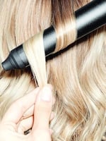 Ghd Curve Creative Curl Wand Konik Maşa | Beach Waves için, konik 28 – 23 mm çubuk, 5 – 8 saniyede bukleler, 24 saate kadar bukle tanımı, aşırı ısı hasarları olmadan
