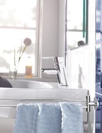 Grohe Essentials İkili Havluluk - 40371001 - Seçenekler: 439 mm, Badetuchhalter, Köşeli, Yuvarlak, İkili