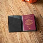 Hakiki Deri Pasaport Cüzdanı, Pasaport Kılıfı, Seyehat Cüzdanı, Gerçek Deri ve El yapımı, Minimalist Tasarım, Pasaport ve Kartlık (Siyah)