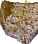 Hardal Zirkon Taşlı Altın Rengi Kısa Püskül-1