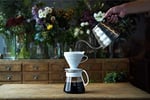 Hario V60 02 Seramik Kahve Demleme Seti “Beyaz”