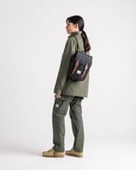 Herschel Supply Co. Herschel Retreat™ Mini Sırt ÇantasıSırt Çantasıunisex-yetişkin