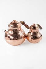 Home Gaziantep El Kabartmalı Bakır Çaydanlık Takımı, 2,6 Lt Toplam Hacim, Alt 14,5cm Üst 10,5cm, Ahşap Kulplu, Ağır Bakır