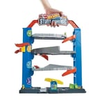Hot Wheels Akrobasi Garajı Oyun Seti Hot Wheels Maceraya Başlangıç Garajı, 4 Katlı, 3-8 Yaş Arası Çocuklar İçin GNL70 GNL70