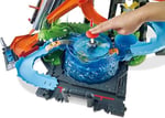 Hot Wheels DEV TİMSAH ARABA YIKAMA OYUN SETİ Hot Wheels Dev Timsah Araba Yıkama Oyun Seti FTB67 FTB67