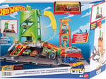 Hot Wheels Elektrikli Araç Şarj İstasyonu Oyun Seti Hot Wheels Elektrikli Araç Şarj İstasyonu ve 1:64 ölçekli oyuncak araba HTN79