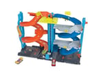 Hot Wheels Heyecanlı Yarış Kulesi Oyun Seti 1 adet oyuncak araba ve Dönüşen Yarış Kulesi oyun seti içeren Hot Wheels™ şehri pist seti HKX43