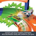 Hot Wheels İkili Yarış ve Akrobasi Pisti Hot Wheels İkili Yarış ve Akrobasi Pisti, 2 adet 1:64 ölçekli oyuncak araba, kolayca saklanabilir HTK17