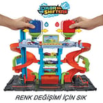 Hot Wheels Mega Araba Yıkama Kulesi Hot Wheels™ City Mega Araba Yıkama ile 1 adet Renk Değiştiren Arabalar™ aracı, çocuklar için oyuncak HDP05