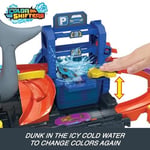 Hot Wheels Muhteşem Köpek Balığı Araç Yıkama oyun seti 1:64 ölçekte renk değiştiren oyuncak araba içeren Hot Wheels Şehri Muhteşem Köpek Balığı Araba Yıkama HTN82