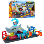 Hot Wheels Muhteşem Köpek Balığı Araç Yıkama oyun seti 1:64 ölçekte renk değiştiren oyuncak araba içeren Hot Wheels Şehri Muhteşem Köpek Balığı Araba Yıkama HTN82