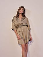House of Silk İpeksi Saten Soft Fıstık Yeşili Rengi Sabahlık