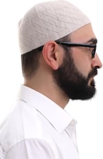 İhvan Online Krem Kışlık Çapraz Desenli Dokuma Takke