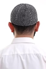 İhvan Online Siyah Gri Kışlık Çift Renk Kadife Namaz Takkesi
