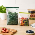 Ikea Plastik torba Istad, 30 adet paket, şunlardan oluşur: 15 torba 6 l (28,5 x 41 cm) ve 15 torba 4,5 l (27 x 34 cm), tekrar kullanılabilir, çünkü tekrar kapatılabilir