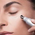 INSTITUT ESTHEDERM PARIS Lift & Repair Eye Contour Smoothing Care E Vitamini Dolgunlaştırıcı Nemlendirici Göz Kremi 15 ml