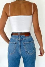 İp Askılı Crop Bluz