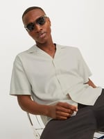 JACK & JONES JPRCCAARON TENCEL RESORT SHIRT S/S SN Gömlek Erkek